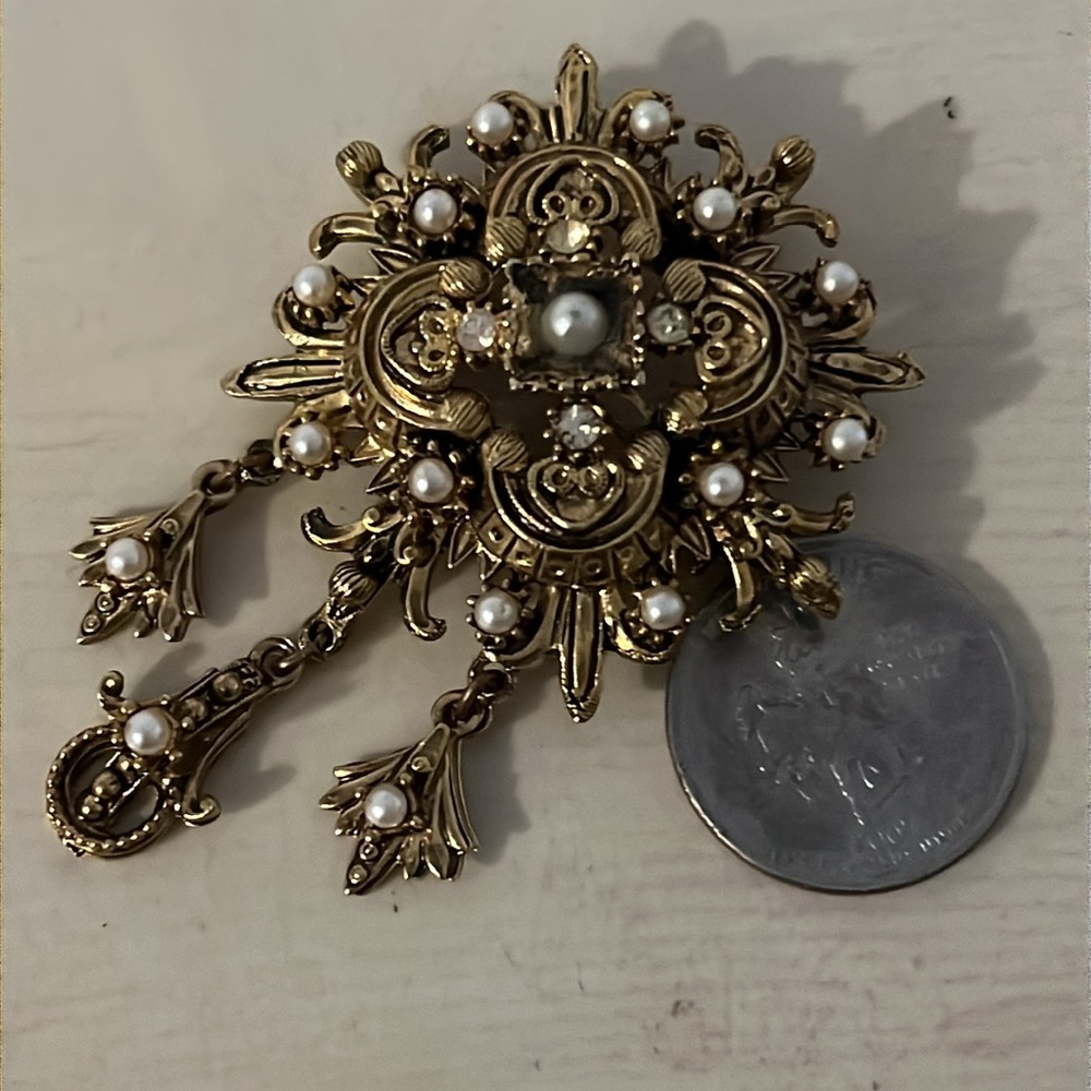 Vintage Art Deco French Fluer De Lis Gold Plated and Pearl Brooch - Picture 9 of 9